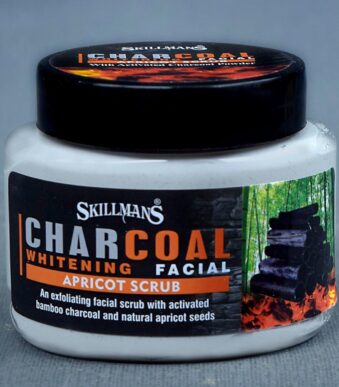 Skillmans-Charcoal-Apricot-Scrub